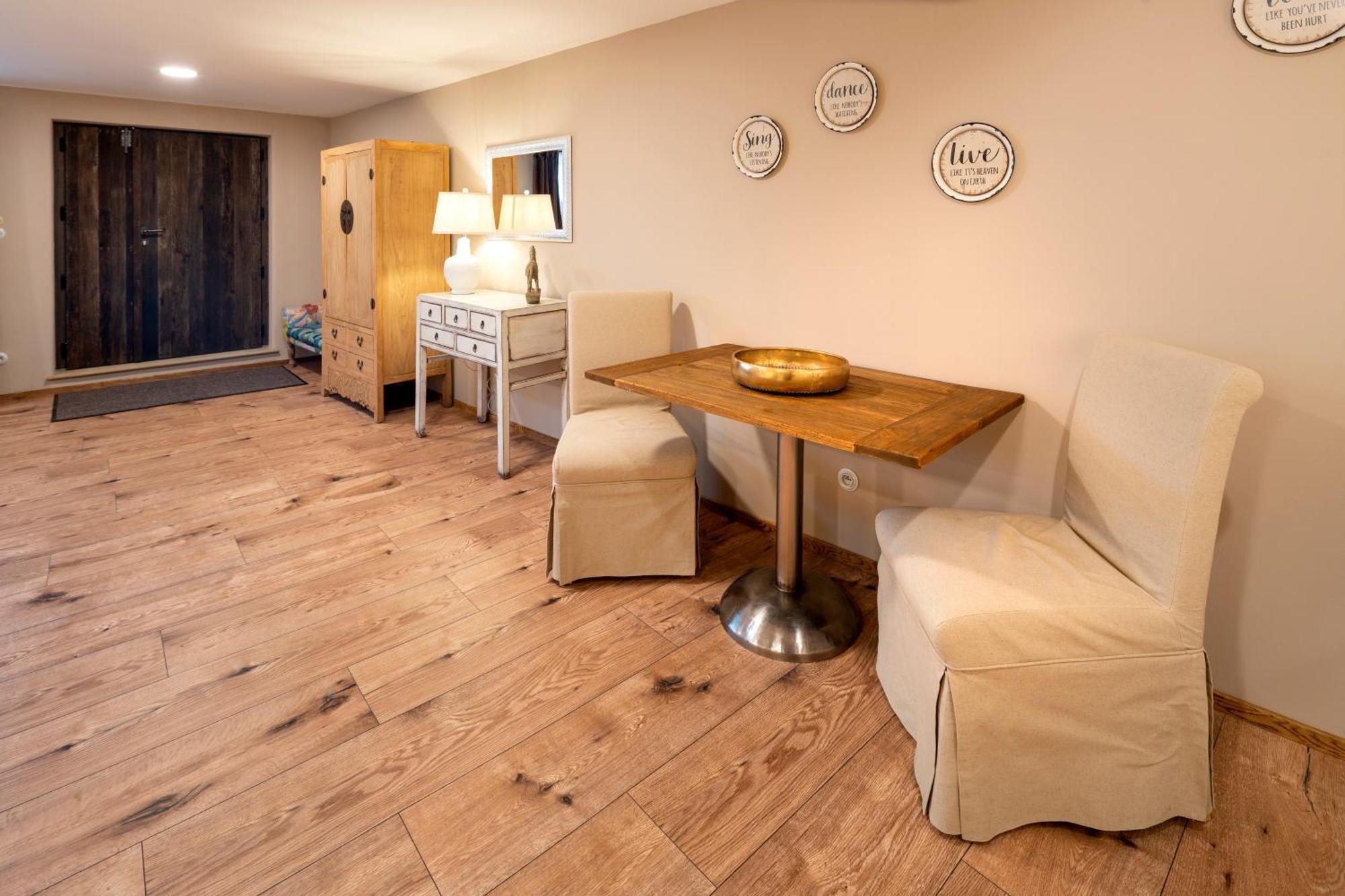 Prague West - Studio Chyne Terrace Zewnętrze zdjęcie